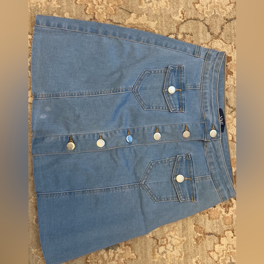 Brand new Juniors skirt Size 3/26